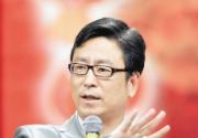央视主持人白岩松被传自杀 本人电话被打爆
