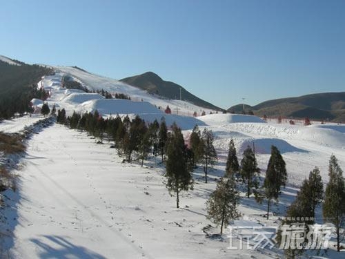 渔阳国际滑雪场 免费试滑 乐趣无限