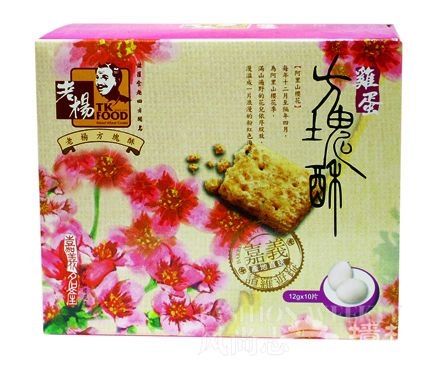 老杨方块酥：由鸡蛋、蛋黄粉、糖和芝麻制成的方块酥，有茶梅、起士鸡蛋、咖啡等口味。22.5元/盒。 
