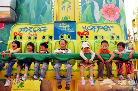 “六一”儿童节北京欢乐谷推出“温情”活动