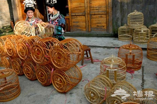 丹寨卡拉村 中国鸟笼艺术之乡[墙根网]