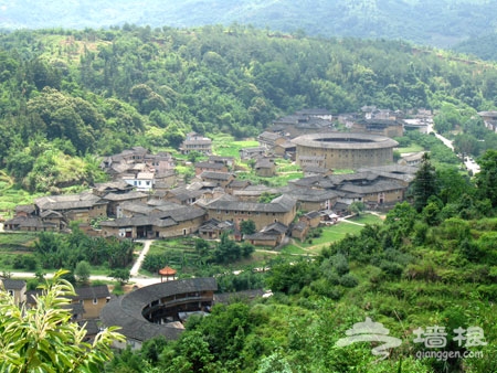洪坑土楼群