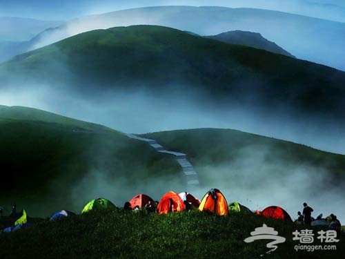 驴友登山的首选之地 尽在“非著名”山[墙根网]