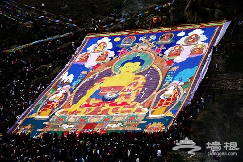 雪顿节哲蚌寺晒佛