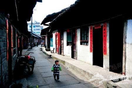 老街上最能体现陕南建筑风格
