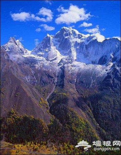 四姑娘山(图片来源：三峡在线博客)