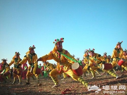 到最有年味的地方过大年