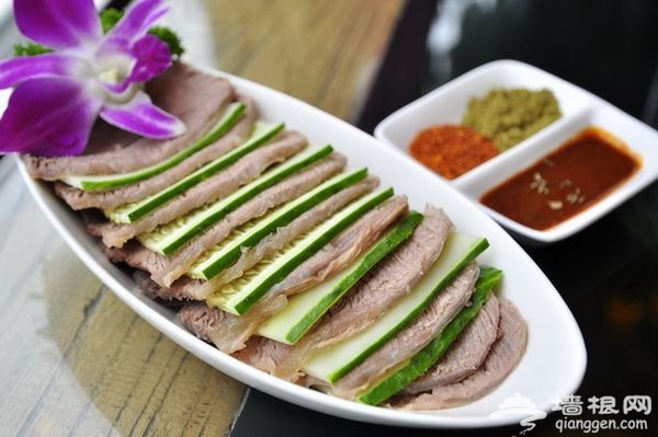清风香草淡 易馆享美食[墙根网]