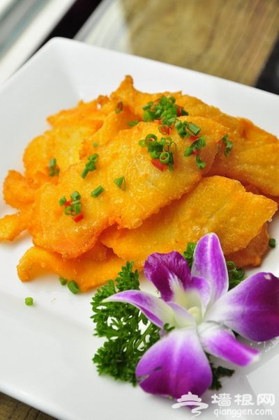 清风香草淡 易馆享美食[墙根网]
