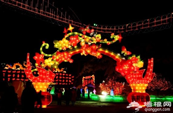 2011年第25届龙庆峡冰灯艺术节