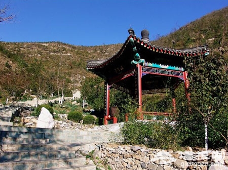 千灵山风景区第三届登山健身节