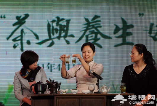 北京：老舍茶馆开发“春茶文化”[墙根网]
