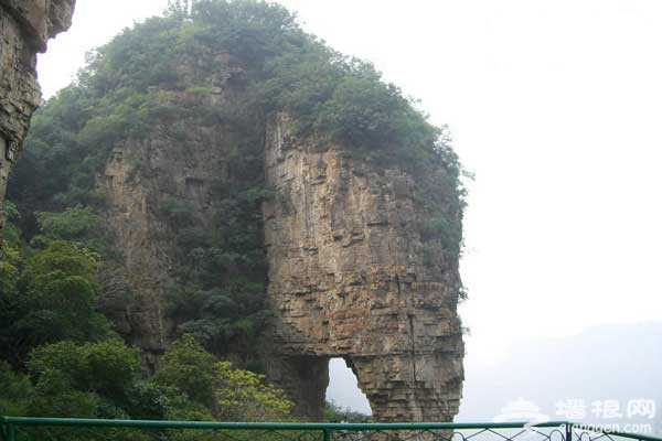 挂甲峪村：百里桃花长廊 带回你的桃花运(图)