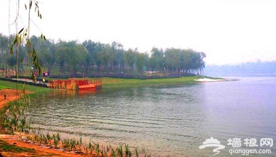 坐北京地铁看风景 享受飞驰的美景(图)