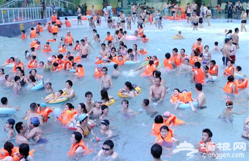 水上嬉戏正好时 五一水立方攻略(图)