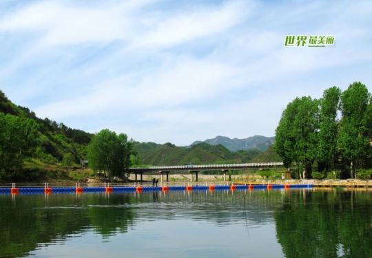 京郊“小都江堰” 怀柔白河湿地公园
