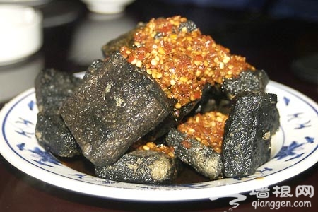 迎风能臭40里 京城最&ldquo;臭&rdquo;名远扬的臭豆腐