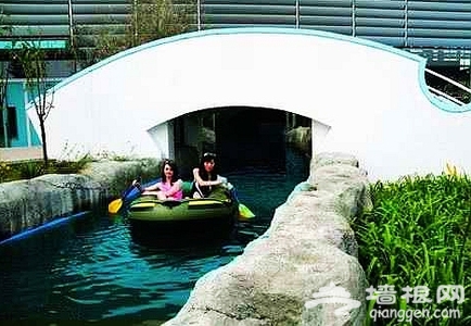 温都水城水空间 全家亲水乐游地