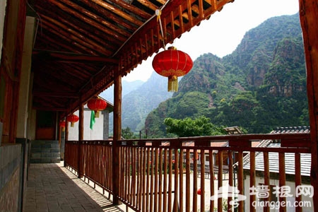 乐和人家:隐于花峪峡谷的古朴农家院