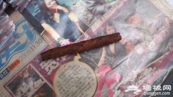 吃遍成都美食 只要1张百元大钞！[墙根网]