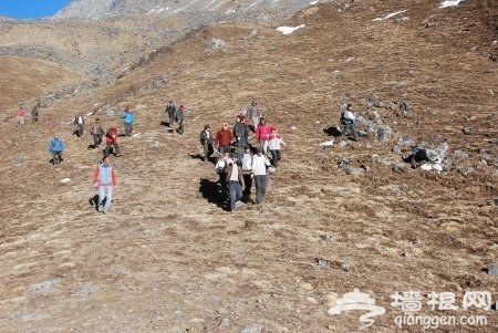 四姑娘山遇难者遗体找到 疑从700米高坠下