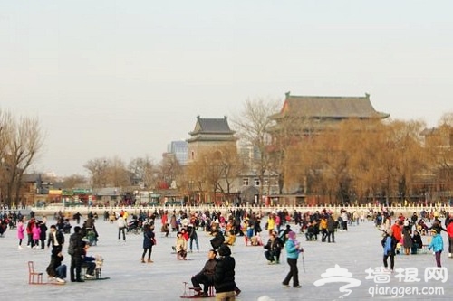 2012北京找乐 后海冰场滑冰去