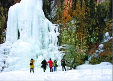 冬季游双龙峡：十里冰川 百挂冰瀑