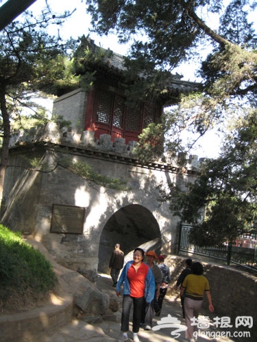 北京故事：探访颐和园六座城关