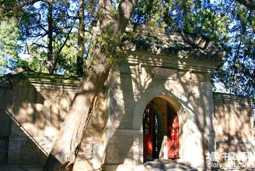 北京故事：乾隆皇帝与香山寺