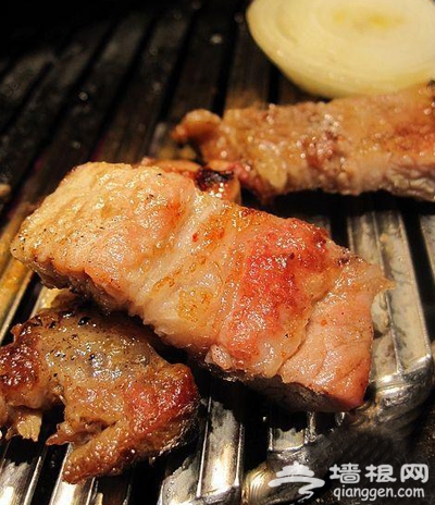 火炉火 爆火的韩国烤肉