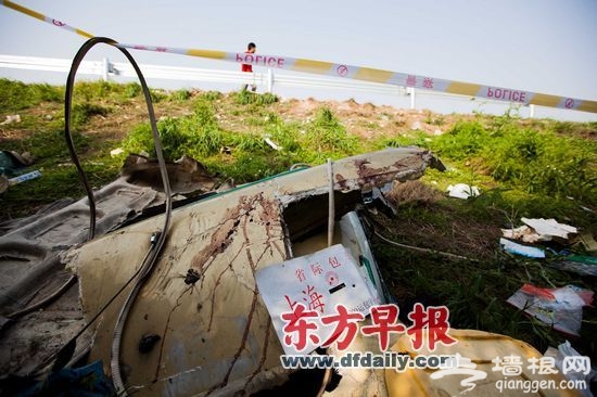 上海旅行团常熟车祸 曝出网站“批发”游客现状[墙根网]