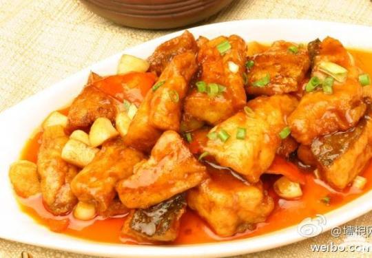 红烧鱼块