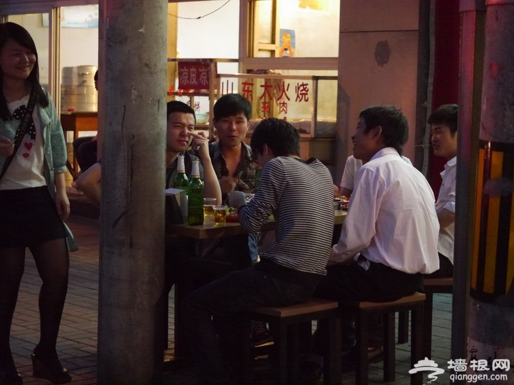 舌尖上的北京夜市[墙根网]