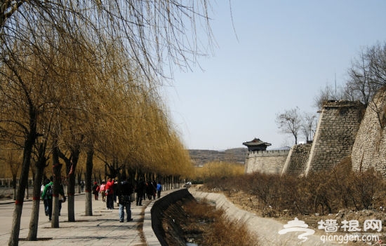 新浪河北旅游配图：于家村初春景色