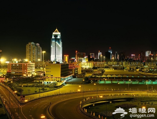 教你怎样拍好夜景[墙根网]