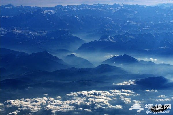 实用摄影技巧光影后期--江南情韵 山景[墙根网]