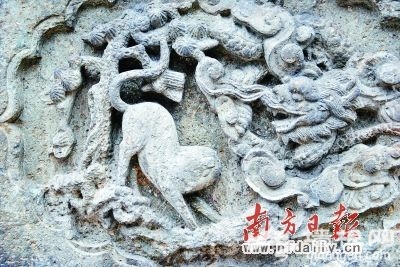 精美的石刻。