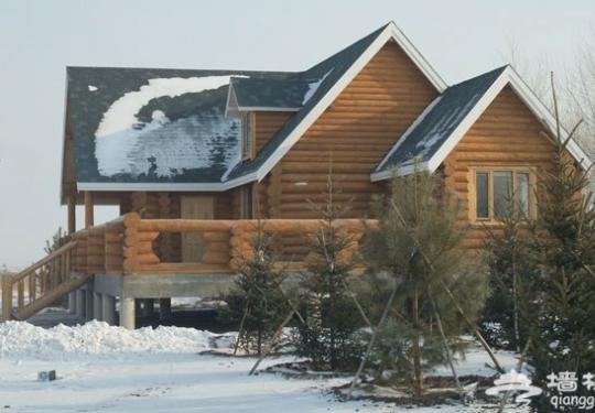渔阳滑雪度假区 欧式木屋依山而建