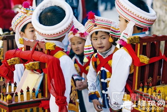 看少数民族过大年 追寻年味儿里的中国