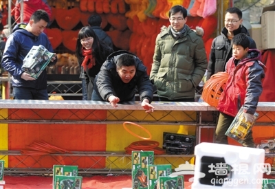 正月逛庙会过个文化年[墙根网]