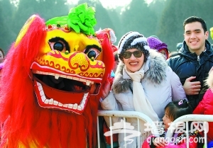北京近五百万人次春节期间逛庙会 八成游客选择绿色出行[墙根网]