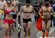 2013北京奥森光猪跑在北京奥林匹克森林公园举行