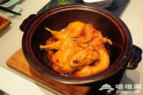 许仙楼 用美食演绎京城的白蛇传说