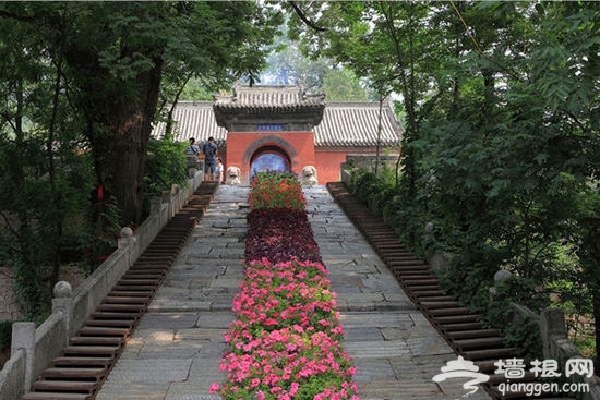 四月春风暖 京郊踏青寻春好去处