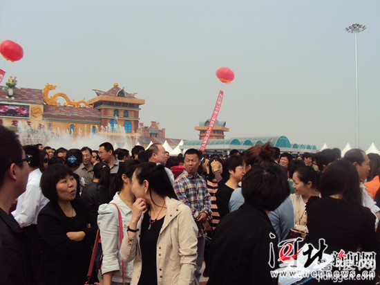 2013唐山市第三届旅游文化节盛大启幕[墙根网]