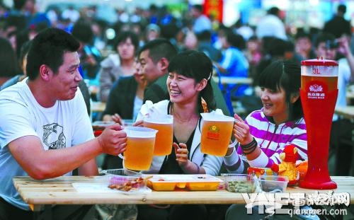 2013順義啤酒節在奧林匹克水上公園開幕 主打親民價