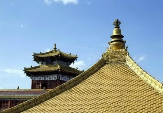 实景演出天人合一，康熙大典点亮承德夜游市场