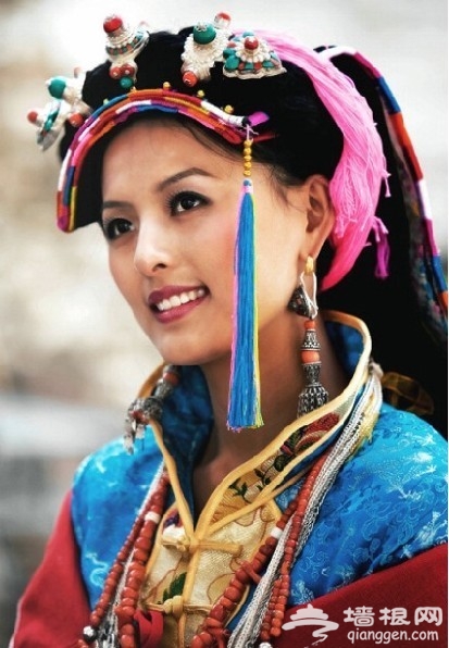 四川神秘女王谷：美女如云，一女可嫁多夫[墙根网]