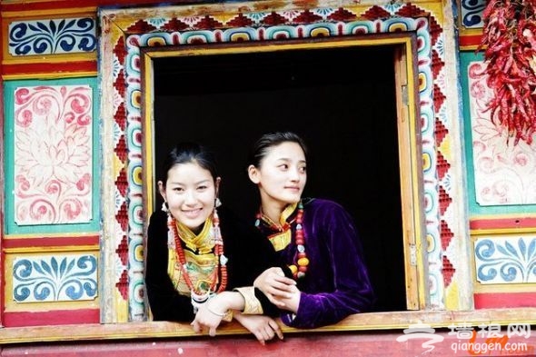 四川神秘女王谷：美女如云，一女可嫁多夫[墙根网]