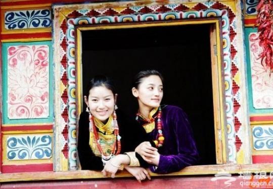 四川神秘女王谷：美女如云，一女可嫁多夫
